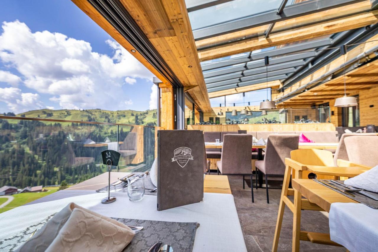 Hotel Walisgaden Superior Damuels Bagian luar foto