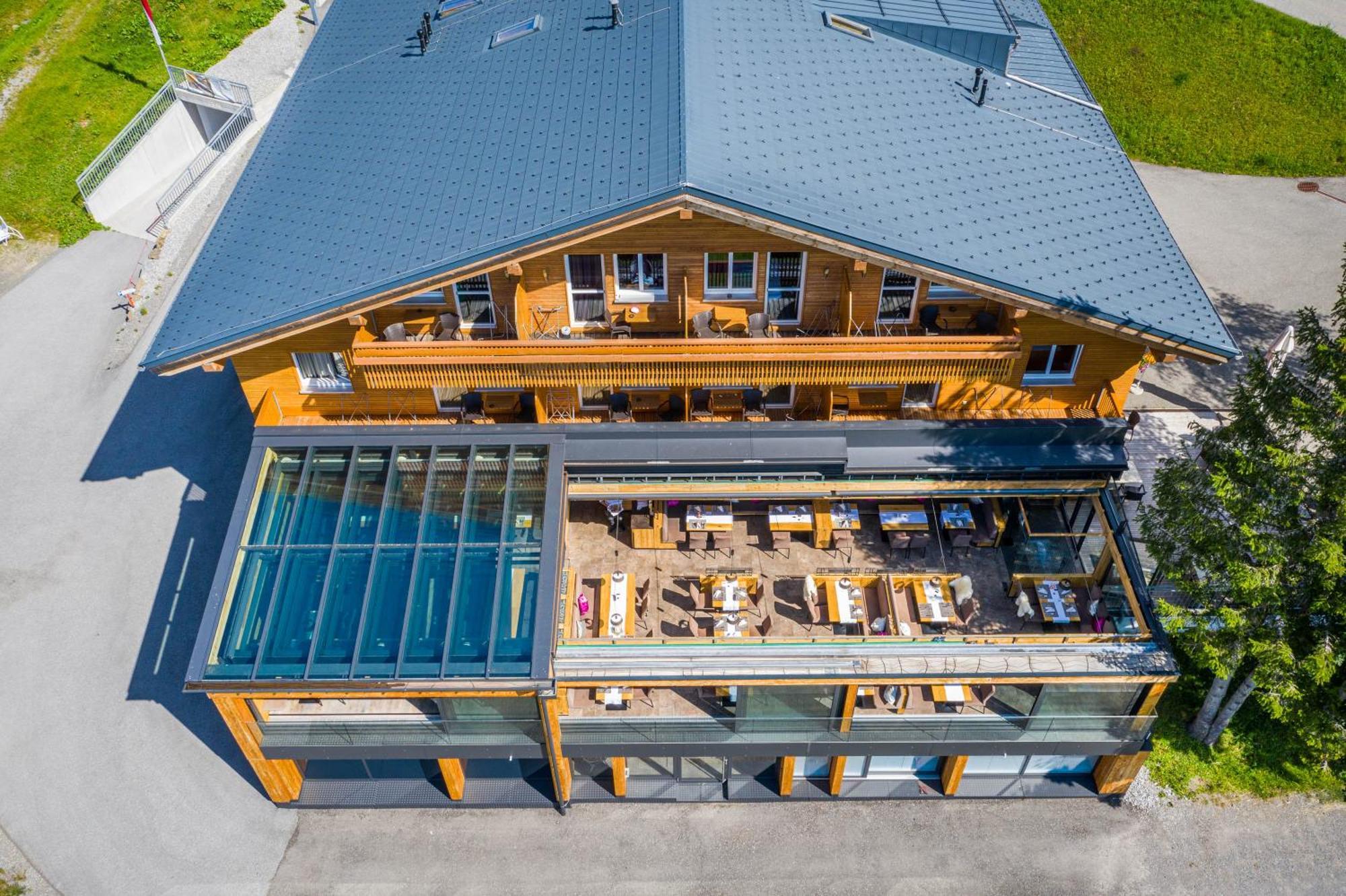 Hotel Walisgaden Superior Damuels Bagian luar foto